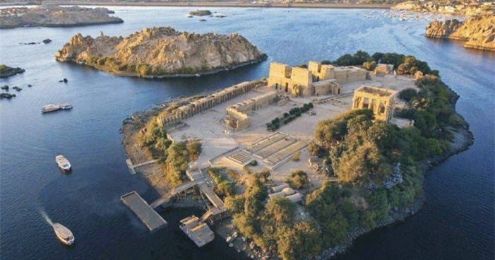 Arriving at Philae Temple